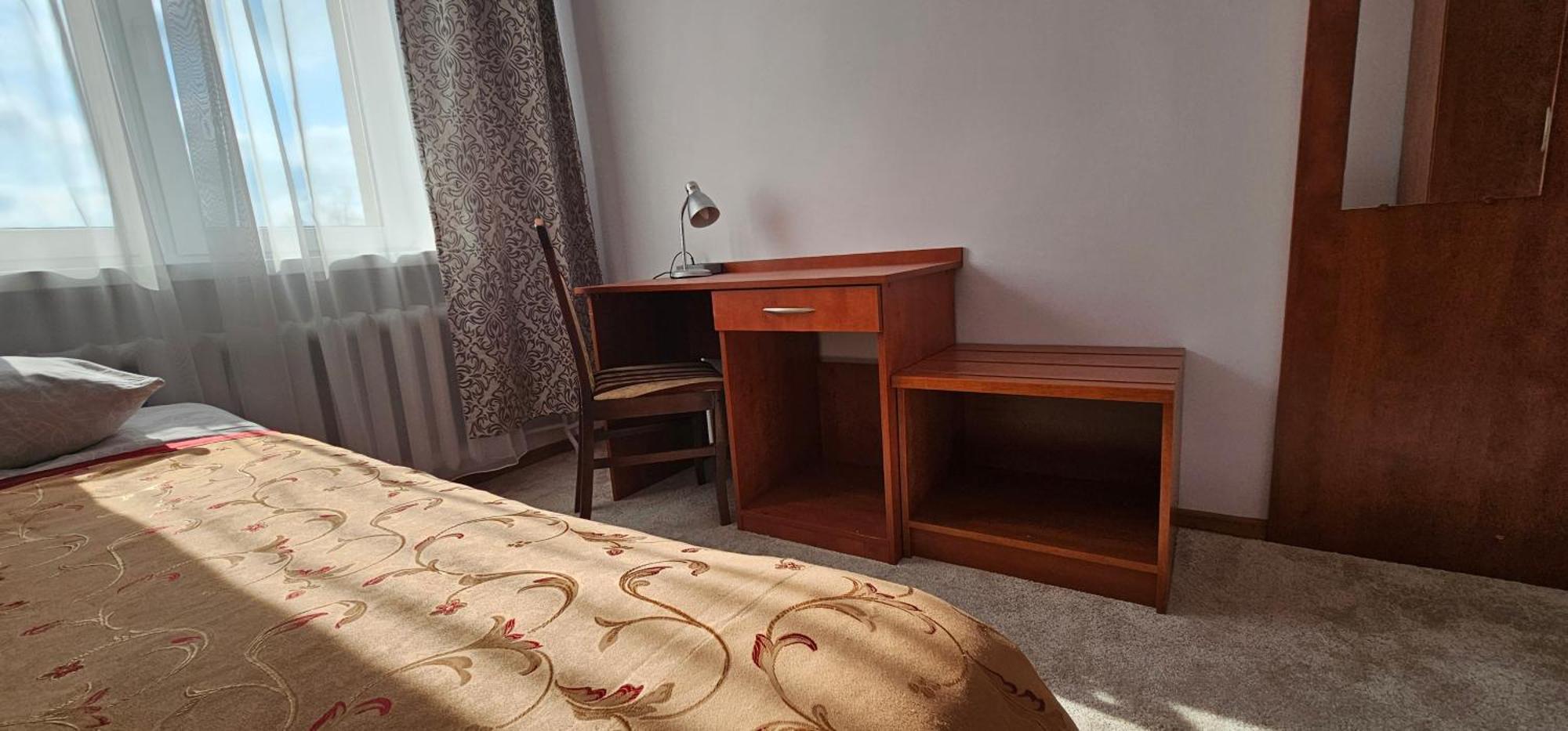 Rest Hostel Airport Modlin Nowy Dwor Mazowiecki Ngoại thất bức ảnh