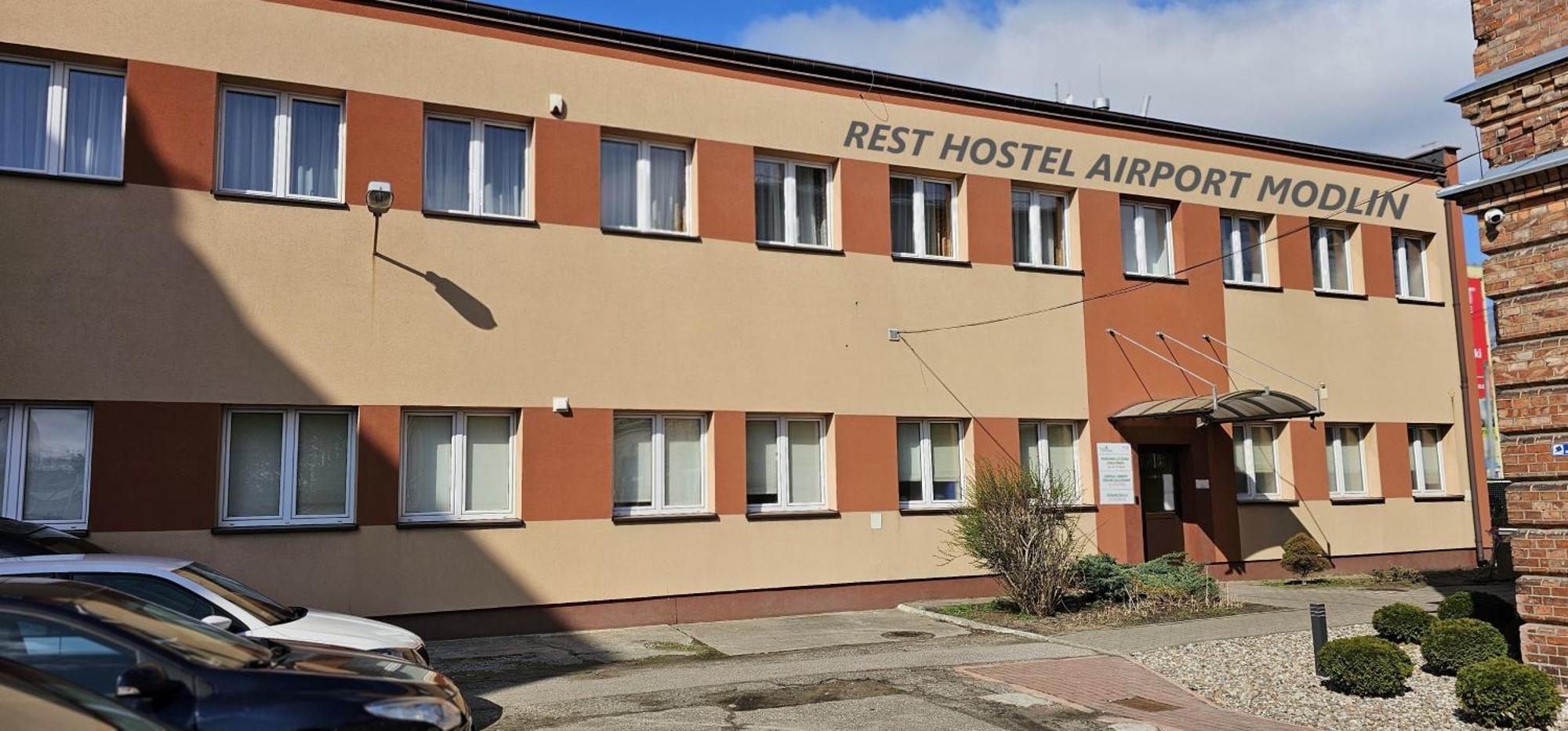 Rest Hostel Airport Modlin Nowy Dwor Mazowiecki Ngoại thất bức ảnh