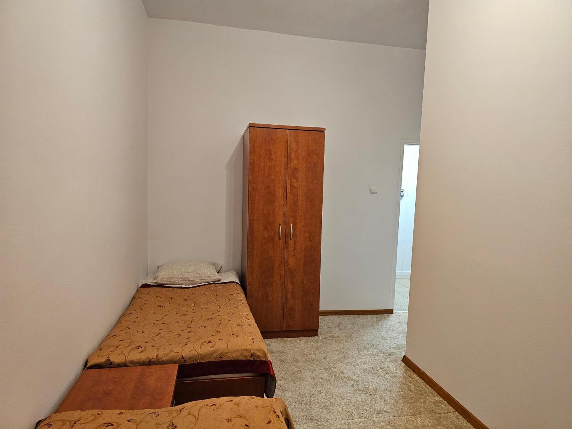 Rest Hostel Airport Modlin Nowy Dwor Mazowiecki Ngoại thất bức ảnh